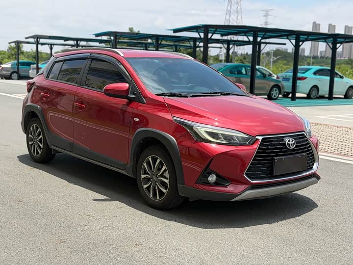 Toyota Yaris L Hatchback, 2021 — фото 8 из 9