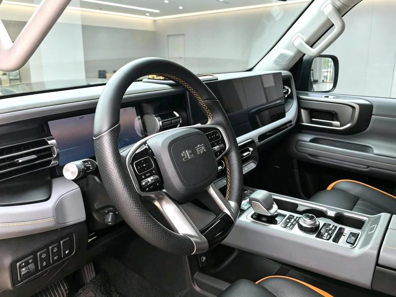 BAIC Beijing BJ40 Hybrid, 2025 — фото 7 из 9
