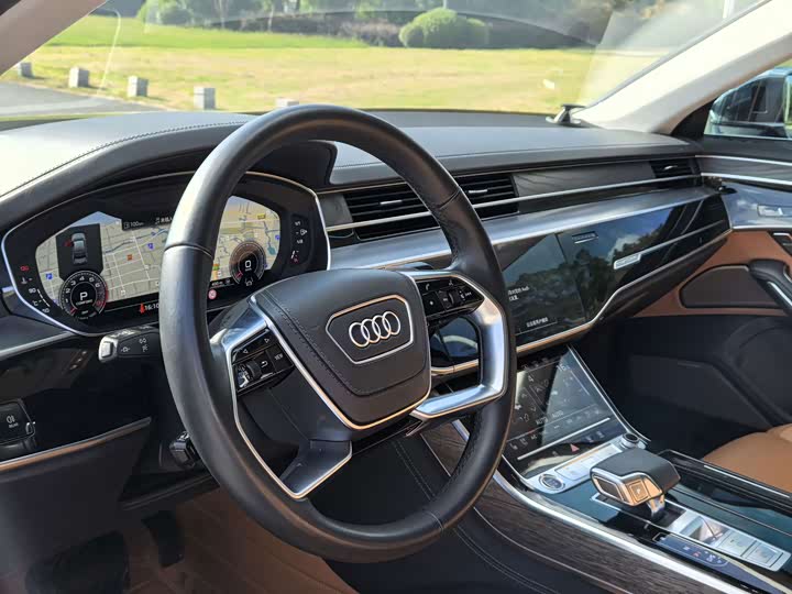 Audi A8, 2022 — фото 8 из 9
