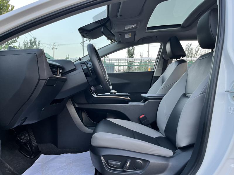 Toyota bZ3, 2025 — фото 11 из 12