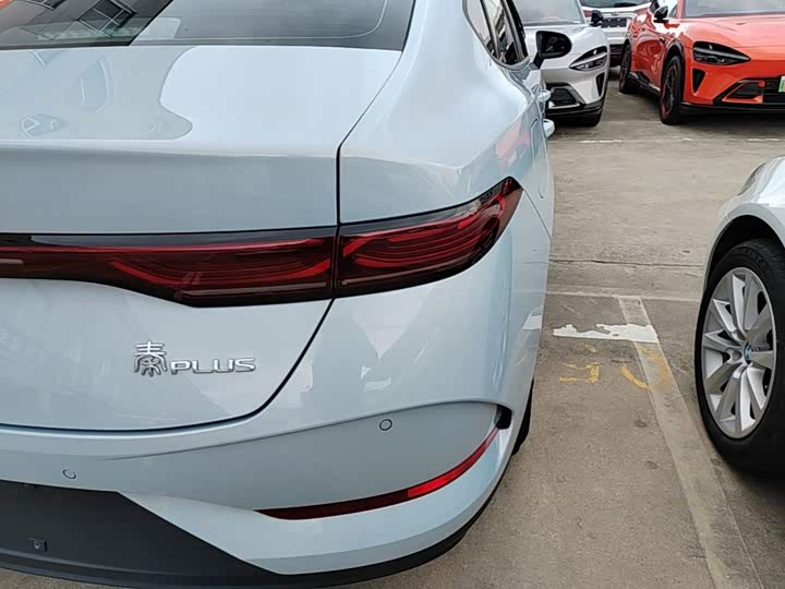BYD Qin Plus, 2025 — фото 8 из 9