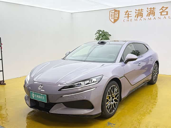 Denza Z9GT, 2026 — купить в Санкт-Петербурге под ключ