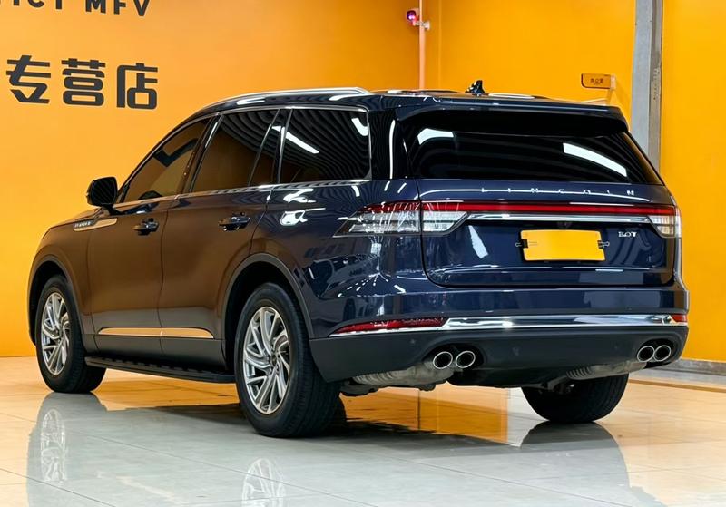 Lincoln Aviator, 2021 — фото 4 из 10