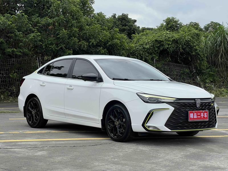 Roewe i5, 2022 — фото 3 из 10