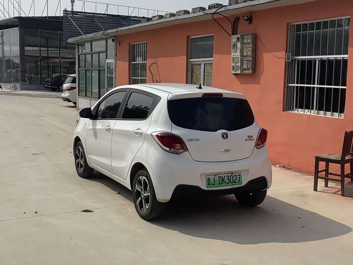 Changan BenBen E-Star, 2022 — фото 4 из 9