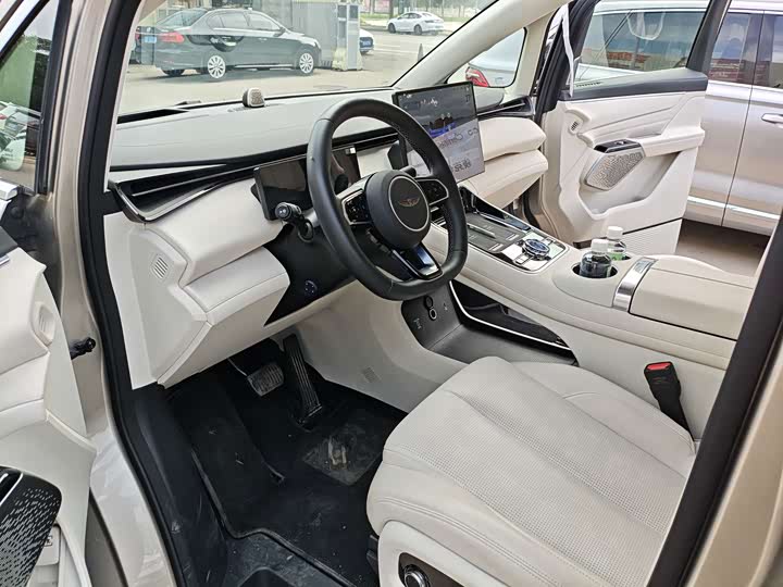 Geely Galaxy V900, 2025 — фото 7 из 9