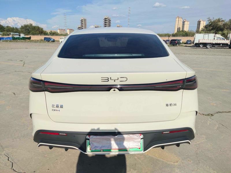 BYD Seal 06 Hybrid/EV, 2025 — фото 5 из 10