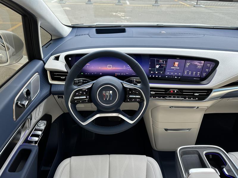 Buick GL8 Century, 2025 — фото 10 из 12