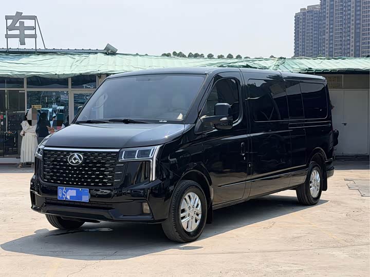 Maxus V80, 2024 — купить в Москве под ключ