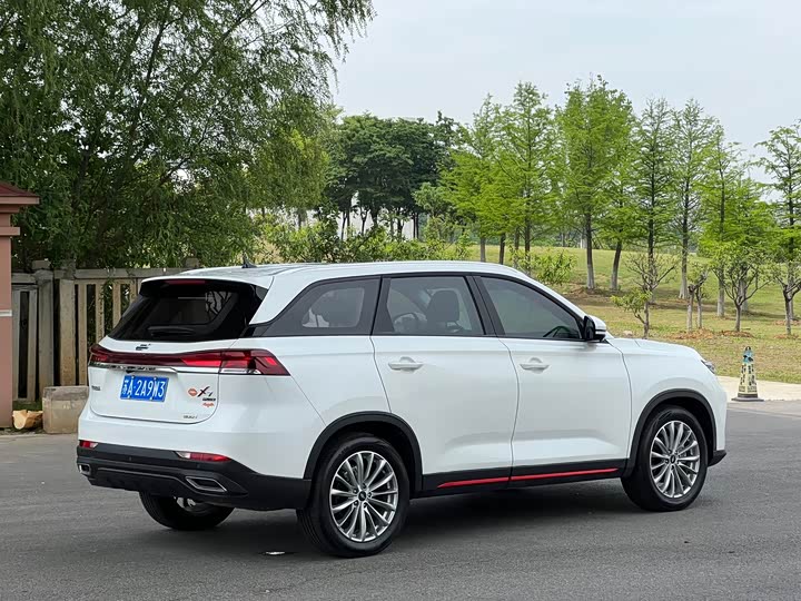 Changan Oshan X7 Plus, 2022 — фото 5 из 9