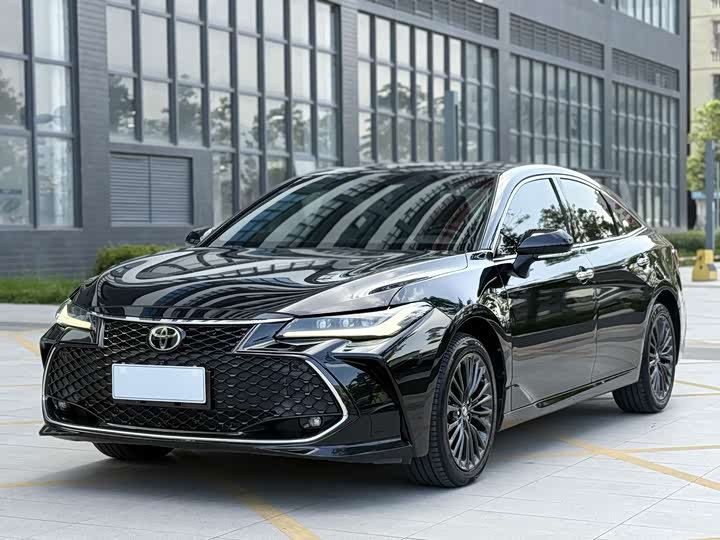 Toyota Avalon, 2022 — фото 2 из 9