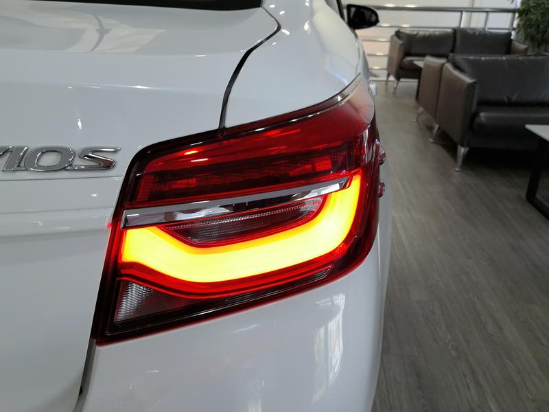 Toyota Vios, 2022 — фото 7 из 12