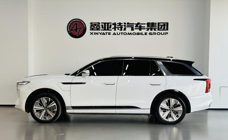 Hongqi E-HS9, 2023 — фото 3 из 11