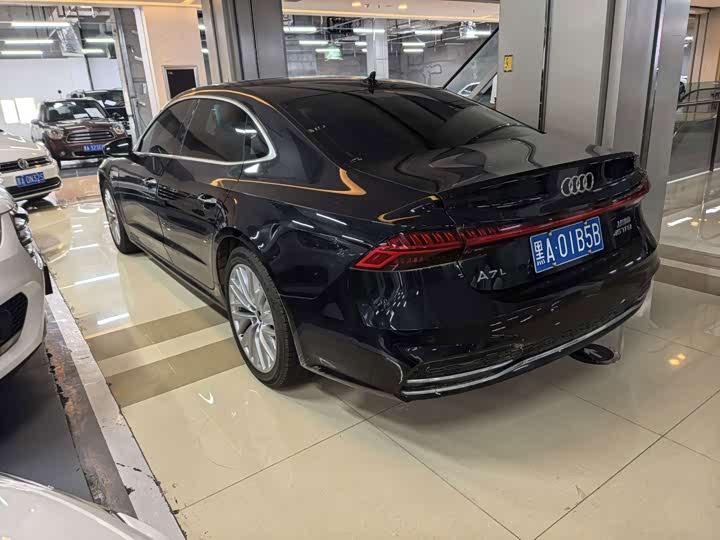 Audi A7L, 2023 — фото 9 из 9