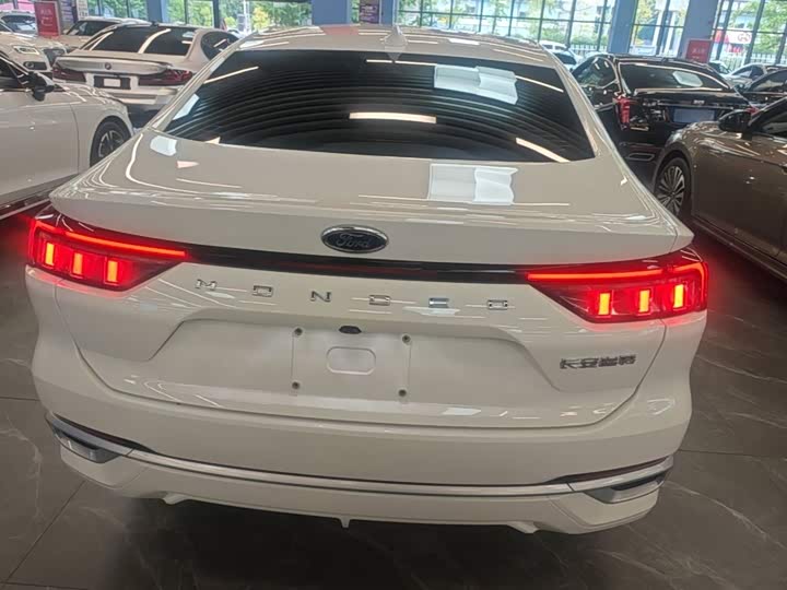 Ford Mondeo, 2025 — фото 6 из 9