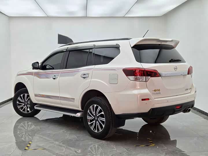 Nissan Terra, 2023 — фото 4 из 9