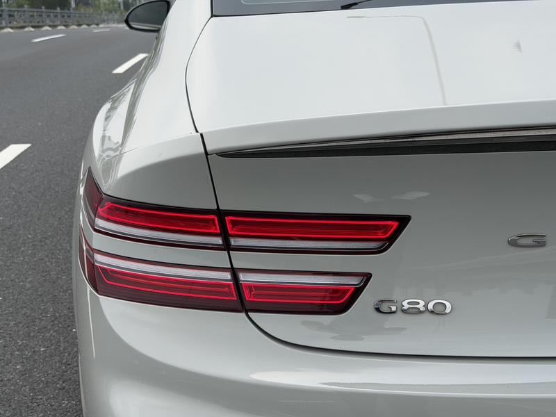 Genesis G80, 2024 — фото 6 из 12