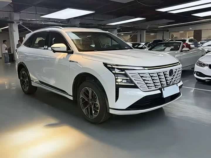 Changan CS75 Plus, 2025 — фото 3 из 9