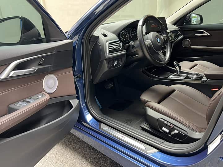 BMW 1 Series, 2022 — фото 8 из 9