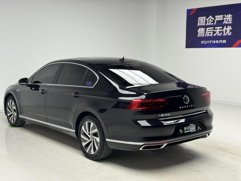 Volkswagen Magotan GTE Hybrid, 2023 — фото 5 из 12