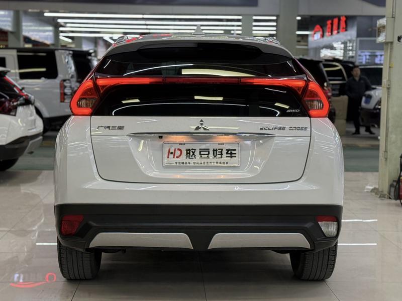 Mitsubishi Eclipse Cross, 2022 — фото 3 из 12