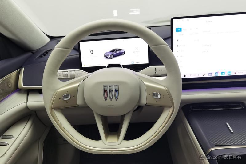 Buick Electra L7, 2025 — фото 9 из 12