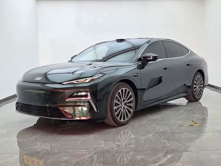 Geely Galaxy Starshine 8 EM-i, 2025 — купить в Липецке под ключ