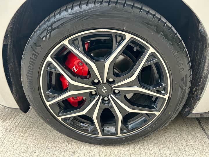 Dongfeng Yipai eπ 007, 2025 — фото 5 из 9
