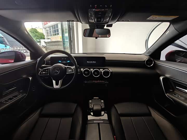 Mercedes-Benz A-Class, 2022 — фото 5 из 9