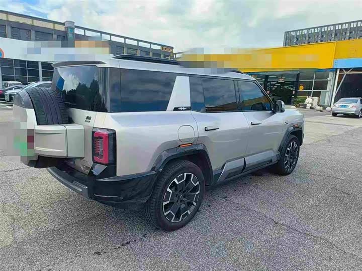 BYD FangChengBao Leopard 8, 2024 — фото 3 из 5