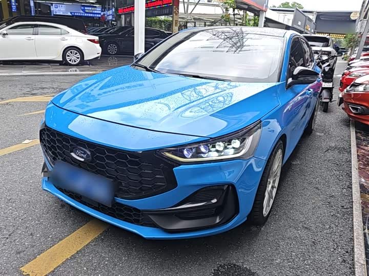 Ford Focus, 2023 — купить в Белгороде под ключ