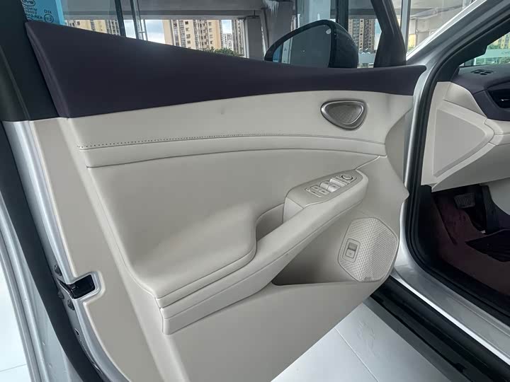 BYD Seal 06 GT, 2026 — фото 5 из 9
