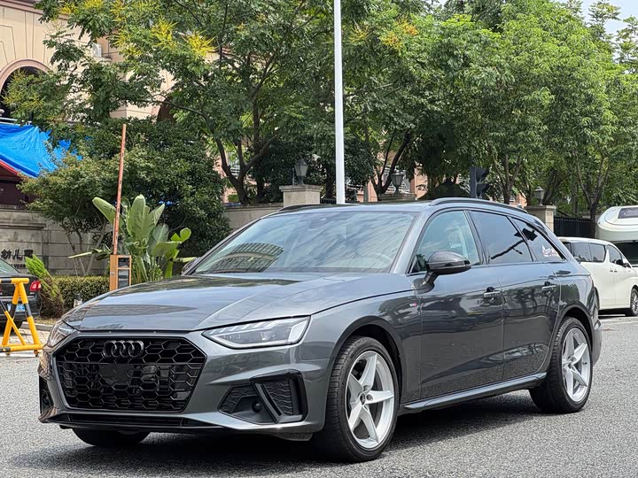 Audi A4, 2024 — фото 3 из 9