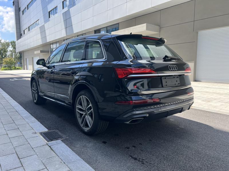 Audi Q7, 2025 — фото 5 из 12
