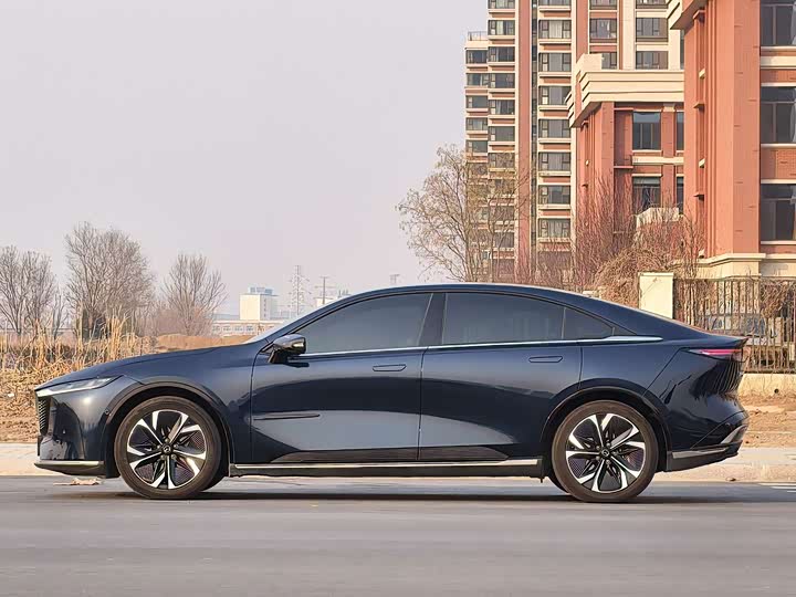 Mazda EZ-6, 2025 — фото 3 из 9