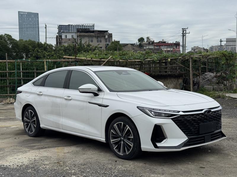Chery Arrizo 8, 2023 — фото 3 из 12