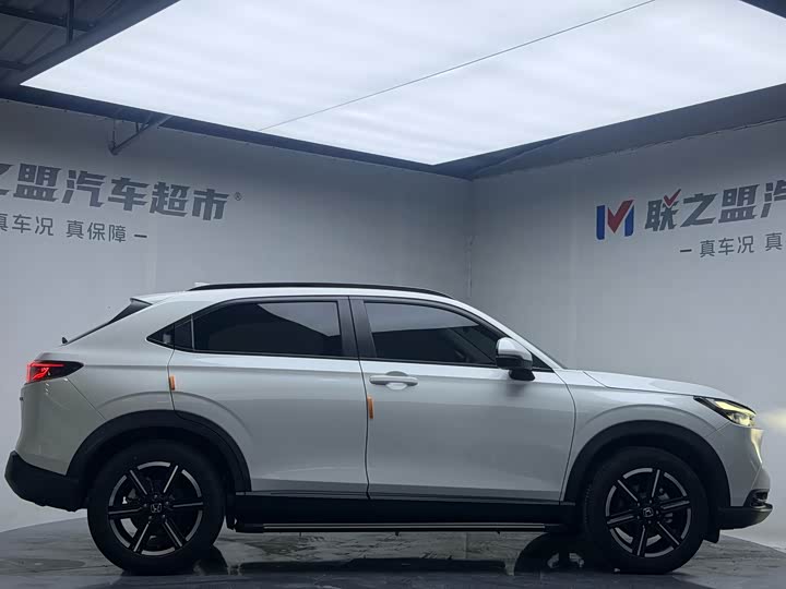 Honda Vezel, 2023 — фото 7 из 9