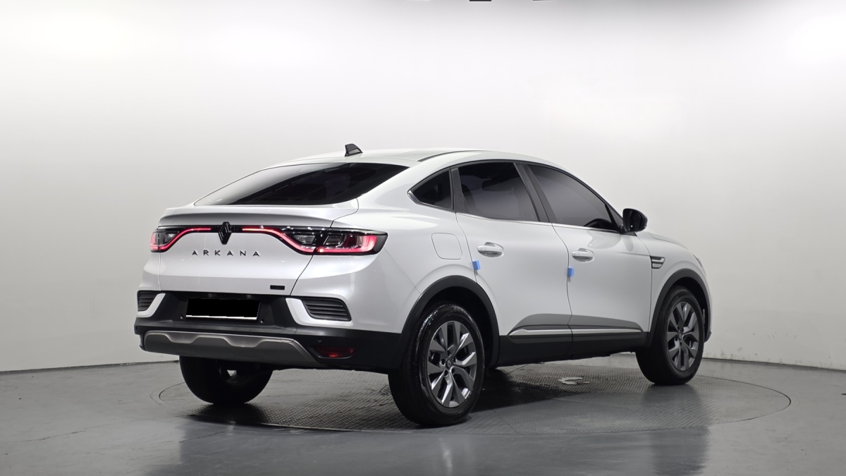 Renault Arkana, 2024 — фото 2 из 12