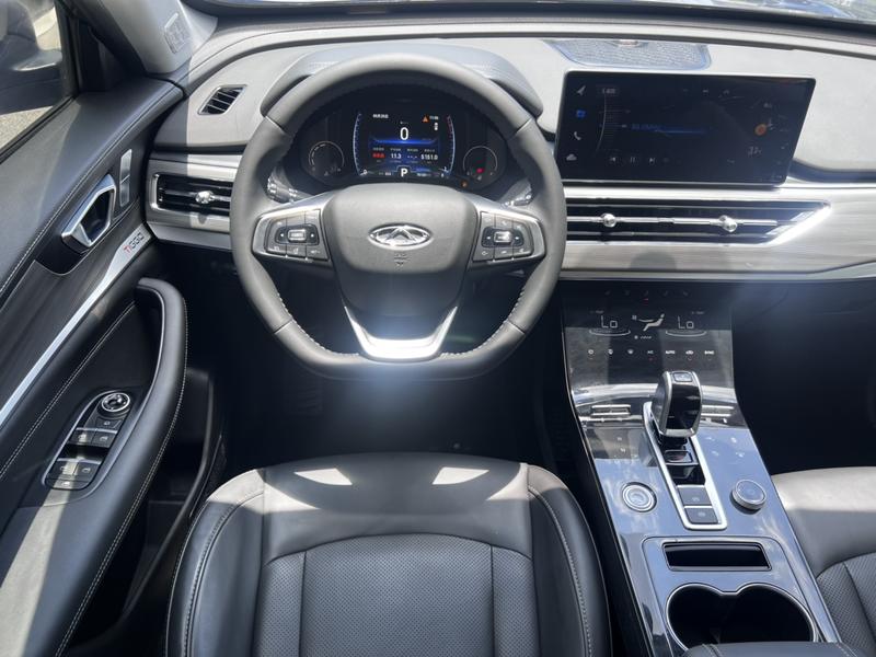 Chery Tiggo 8, 2022 — фото 10 из 12