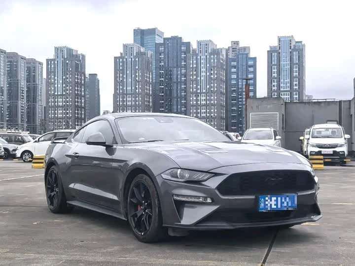 Ford Mustang, 2022 — фото 2 из 9