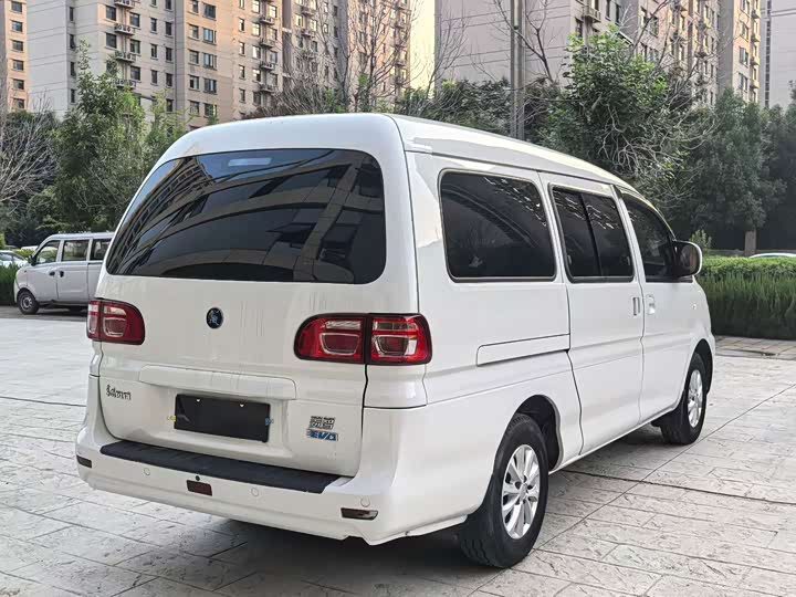 Dongfeng Forthing Lingzhi M5 EV, 2022 — фото 9 из 9