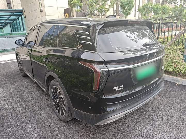 Hongqi HS7 Hybrid, 2024 — фото 5 из 9