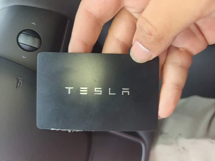 Tesla Model Y, 2023 — фото 9 из 9