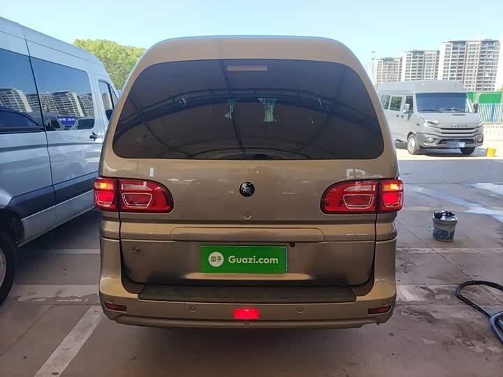 Dongfeng Forthing Lingzhi M5, 2024 — фото 6 из 9