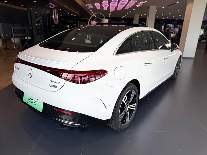 Mercedes-Benz EQE, 2025 — фото 9 из 9