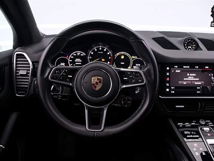 Porsche Cayenne Hybrid, 2022 — фото 7 из 9