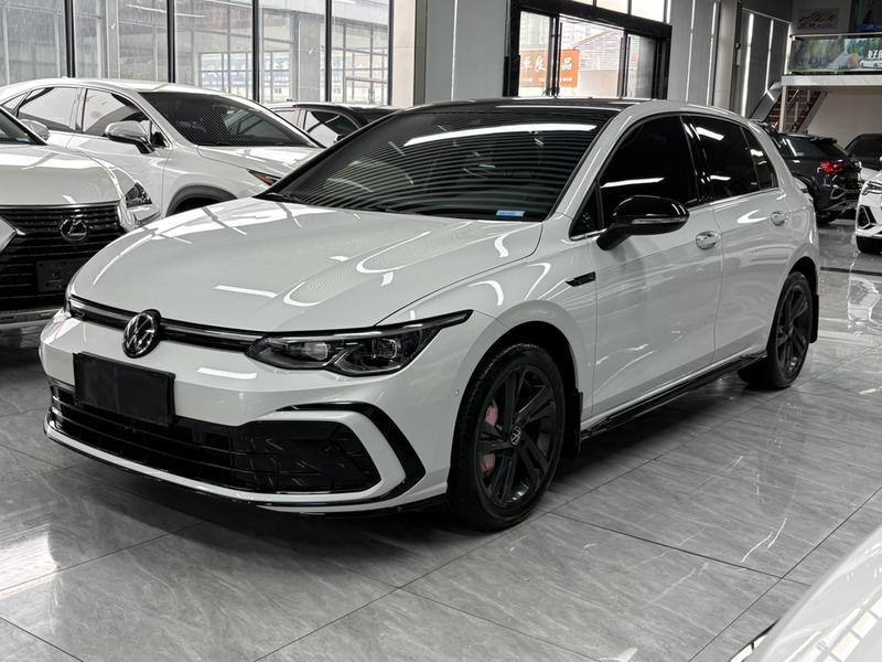 Volkswagen Golf, 2023 — купить в Санкт-Петербурге под ключ