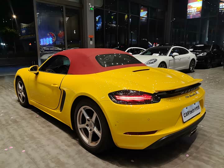Porsche 718, 2021 — фото 6 из 9