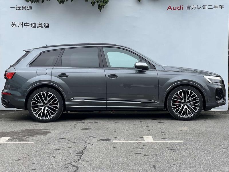 Audi SQ7, 2024 — фото 5 из 11