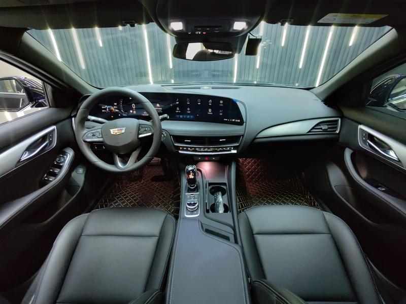 Cadillac CT5, 2024 — фото 7 из 10